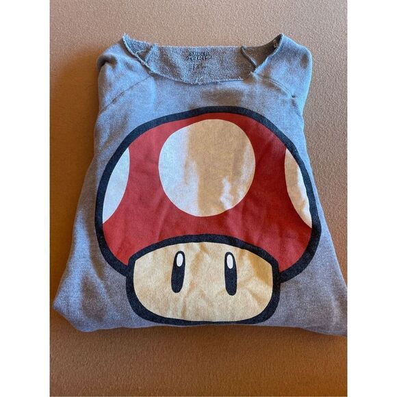 Super Mario Mushroom Sweatshirt - Size Small - Picture 1 of 4